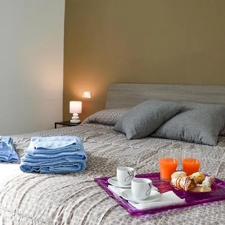 Vittoria Luxury * Portici